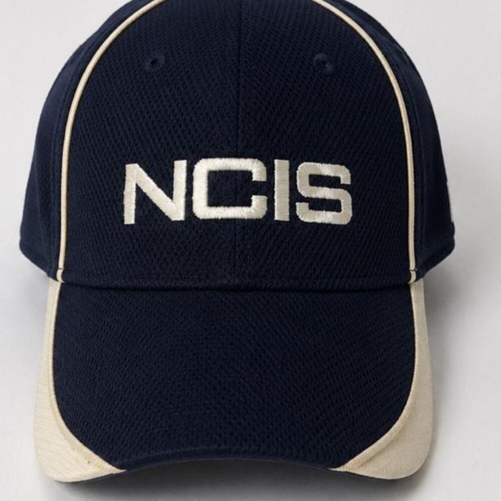 New-era Men's Navy and Blue Hat